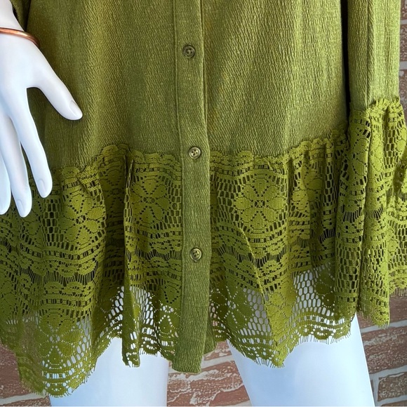 Logo Linens 3/4 Sleeve Cardigan With Crochet Lace - Picture 9 of 13